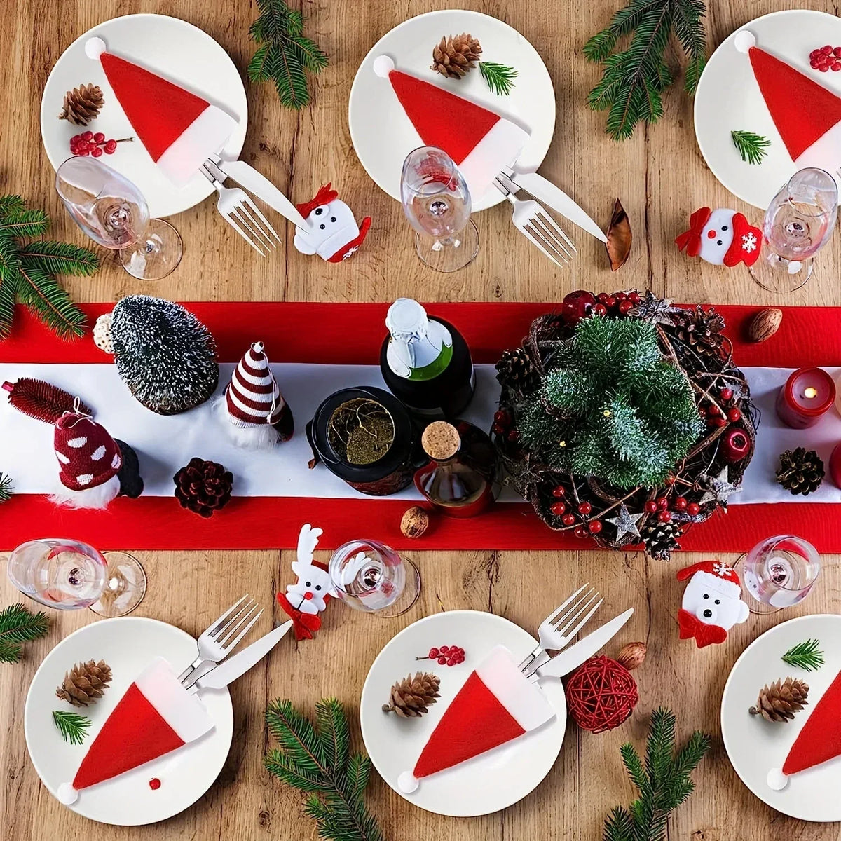 Felt Santa Hat Cutlery Holders with Pom-Poms - Christmas Table Decoration Set