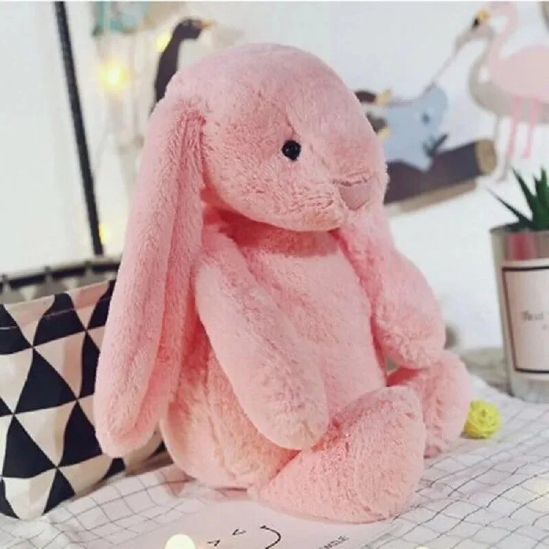 Luxurious cuddly toy that wraps you in sleep and softness