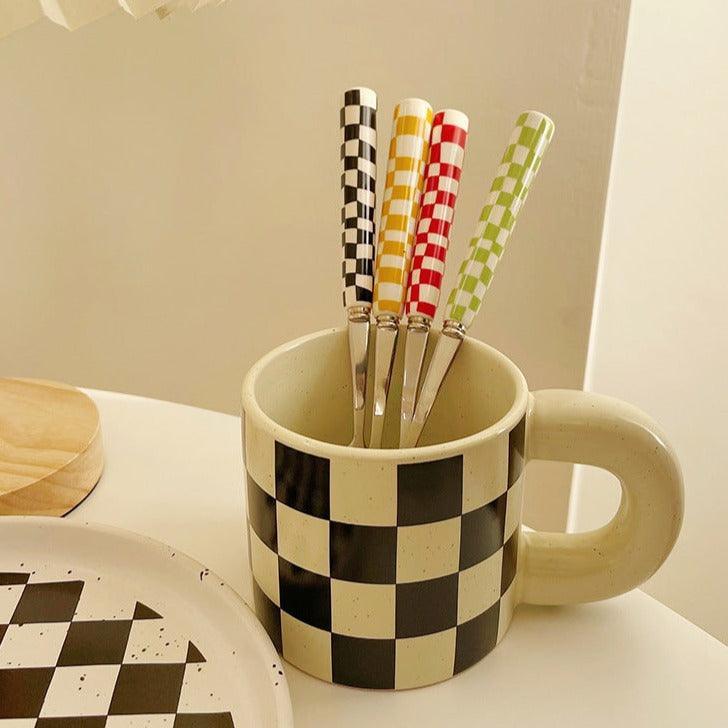 Couverts en acier inoxydable à motif damier