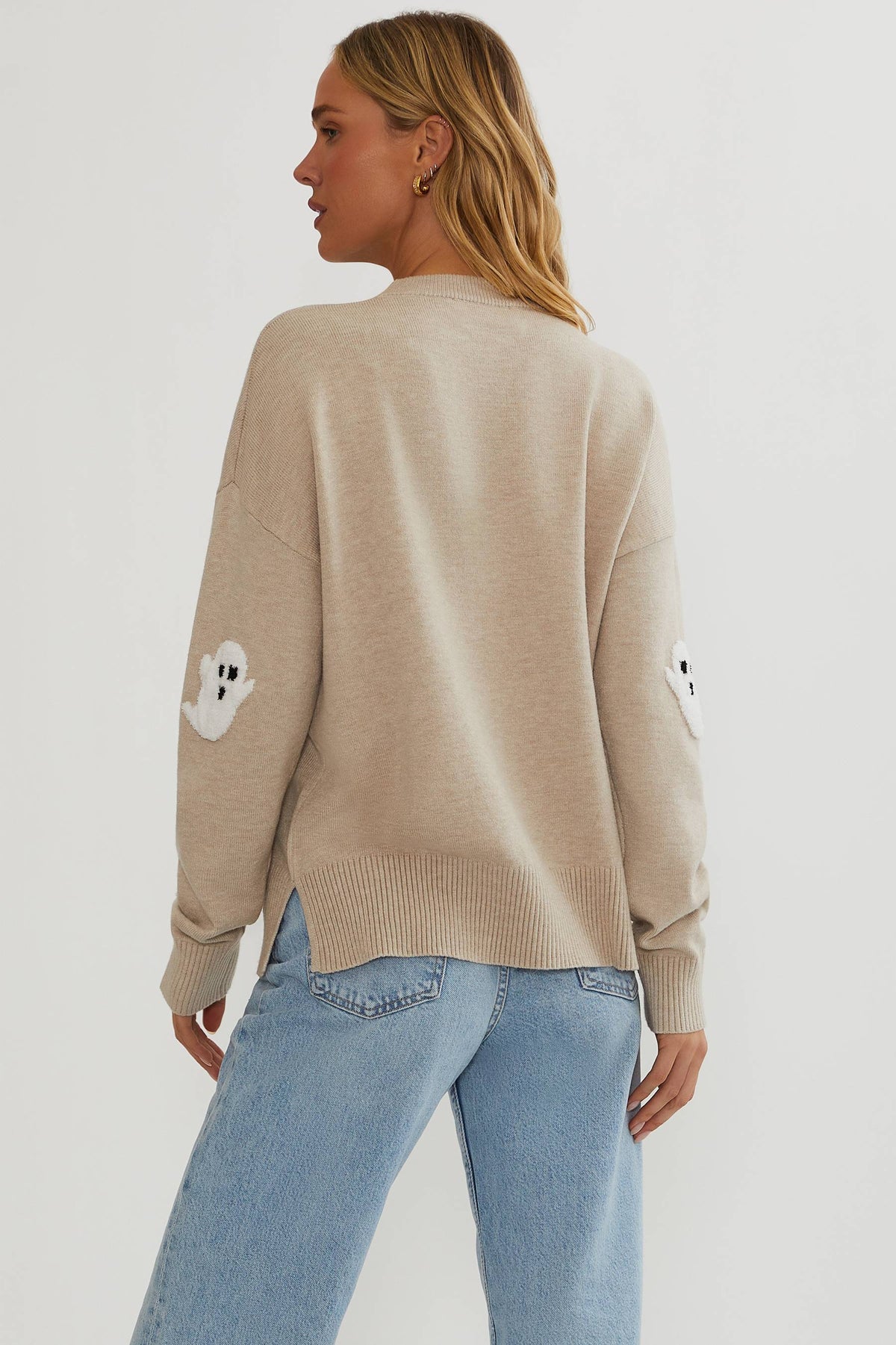 Women's Ghost Appliqué Knit Sweater - Cozy Long-Sleeve Sweater