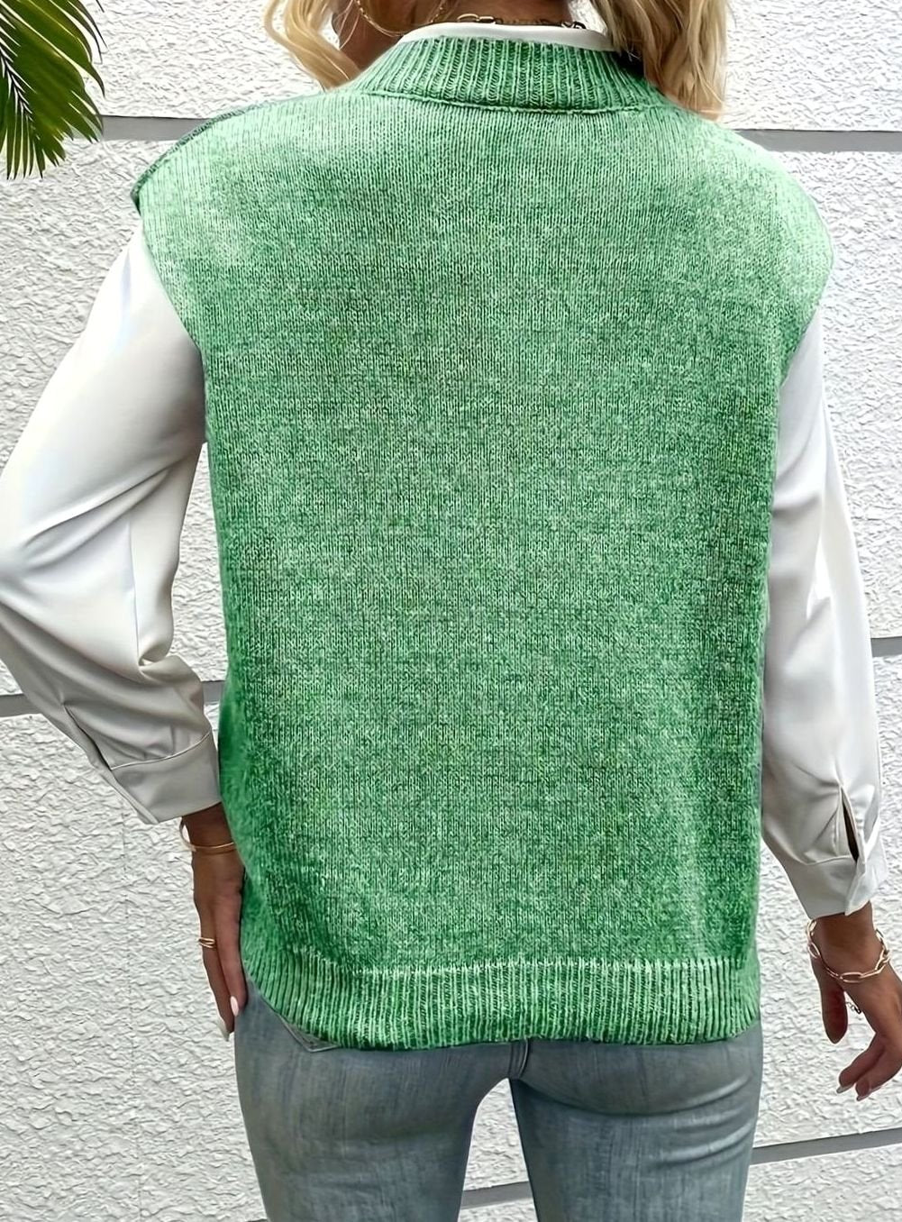 Women's Casual V-Neck Sleeveless Knit Sweater Vest
