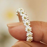 Bague en argent réglable avec motif de marguerite en émail