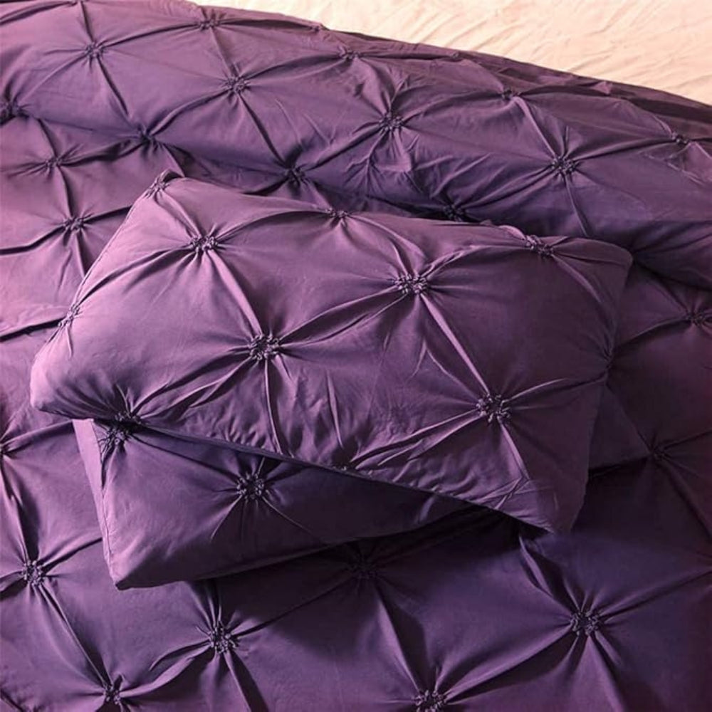 Amore Luxury Pinch Pleat Duvet Cover Set