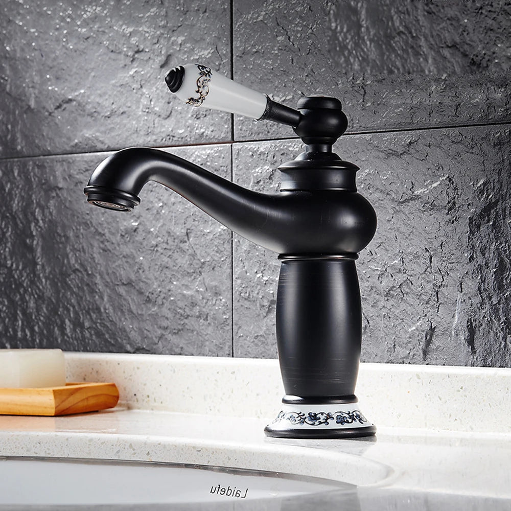 Antique Gold Single-Handle Tap