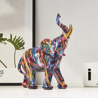 Estatua de Elefante con Arte Graffiti Vibrante