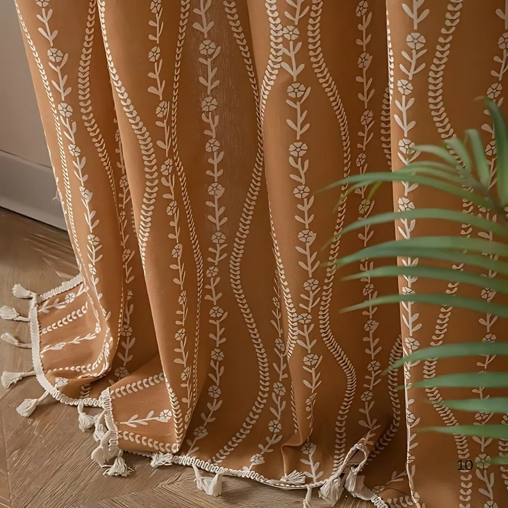 Beige Wheat-Pattern Tassel Curtain