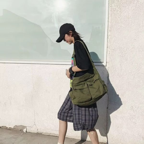 Canvas Shoulder Bag for Women – Vintage and Spacious