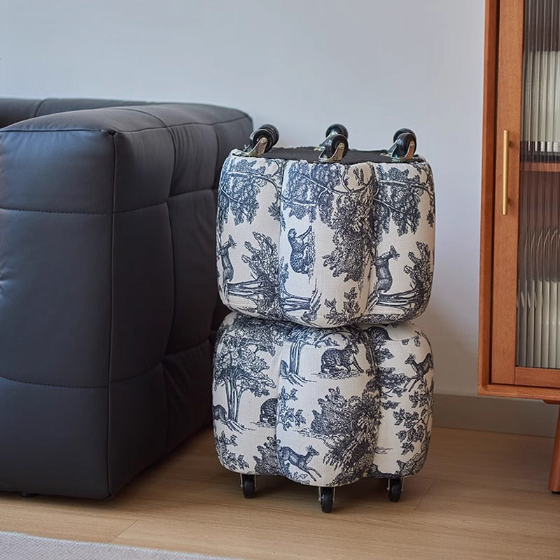 Pouf repose-pieds roulant contemporain rétro en forme de fleur, avec structure en bois de pin, revêtement imitation cuir ciré à l'huile ou ottomane en coton et lin pour le salon