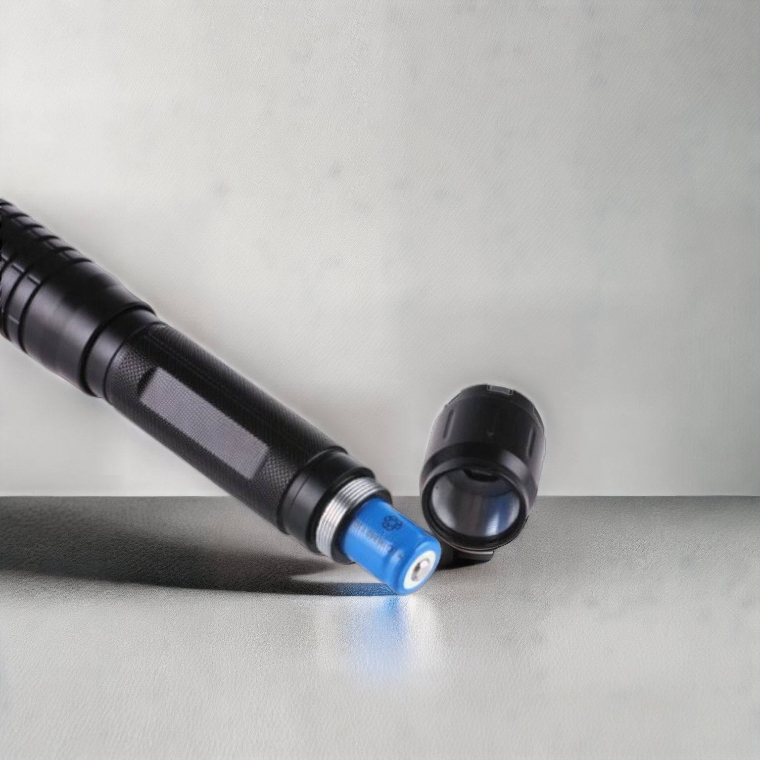 Davy | Blue Beam Laser Torch | 450nm High-Intensity Optical Output | Tactical 5000m+ Range | Adjustable Focus Aluminum Chassis | Thermal Ignition Capable Flashlight
