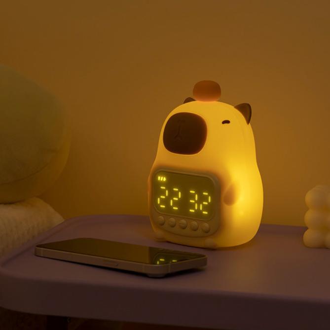 Davy | Capybara Companion Night Lamp & Alarm Clock