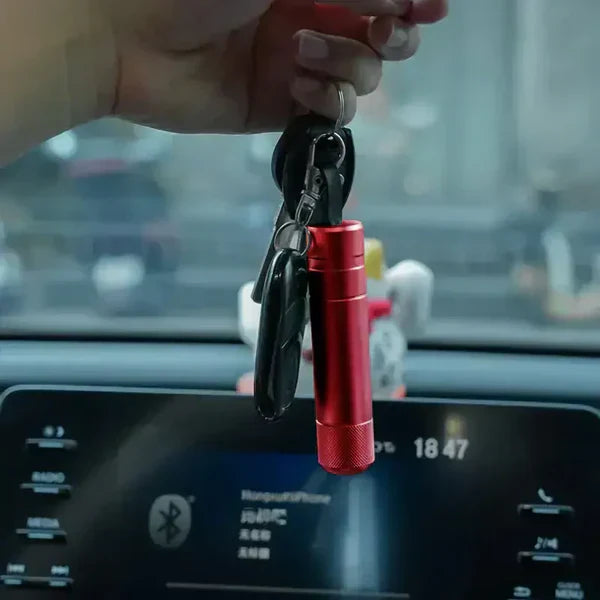 Davy | Car Safety Hammer – Important Car Escape Tool & Window Breaker for Emergencies