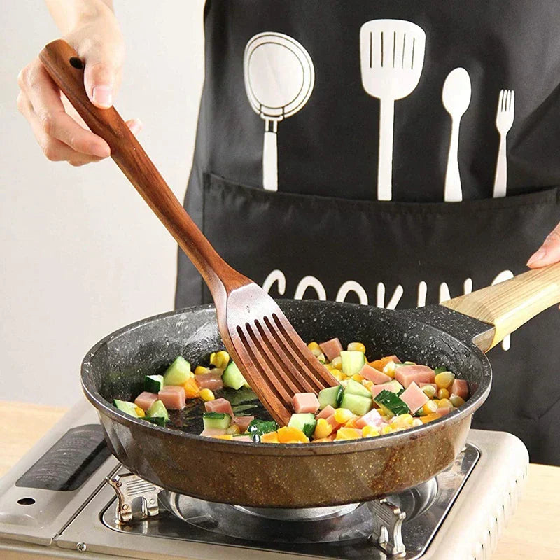 Davy | Ecochef – Teak Tree Kitchen Utensil Set