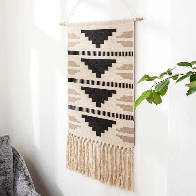 Davy | Geometric Tufted Wall Tapestry