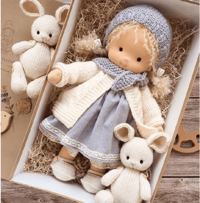 Davy | Handmade Waldorf Doll "Poppi" | 35cm | Organic Cotton & Hypoallergenic Textiles | Educational Toy | Sensory Stimulation