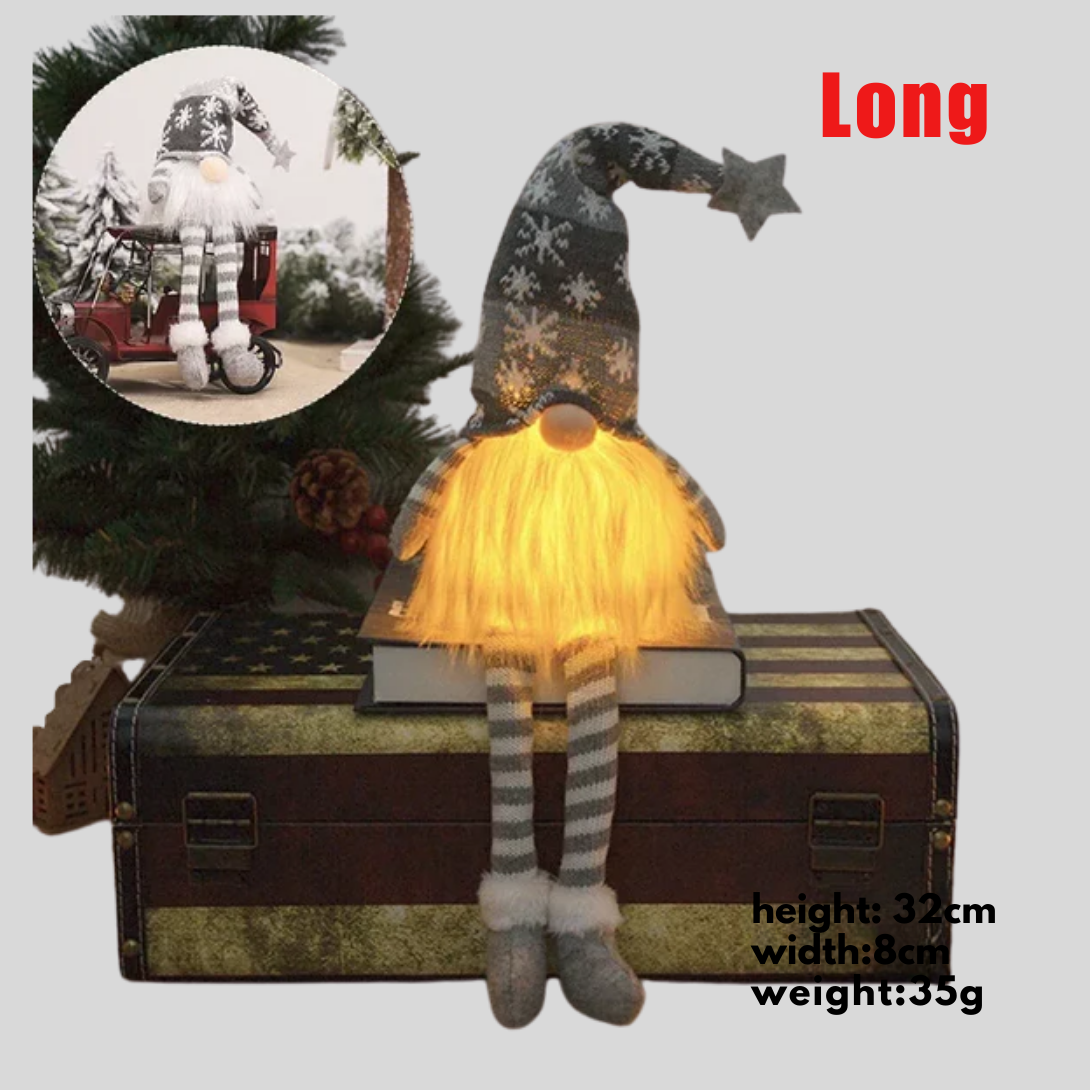 Davy | LED Gnome Ornament with Knitted Snowflake Hat