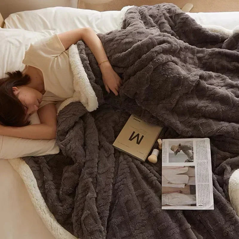 Davy | Plush Textured Blanket for Cozy Comfort