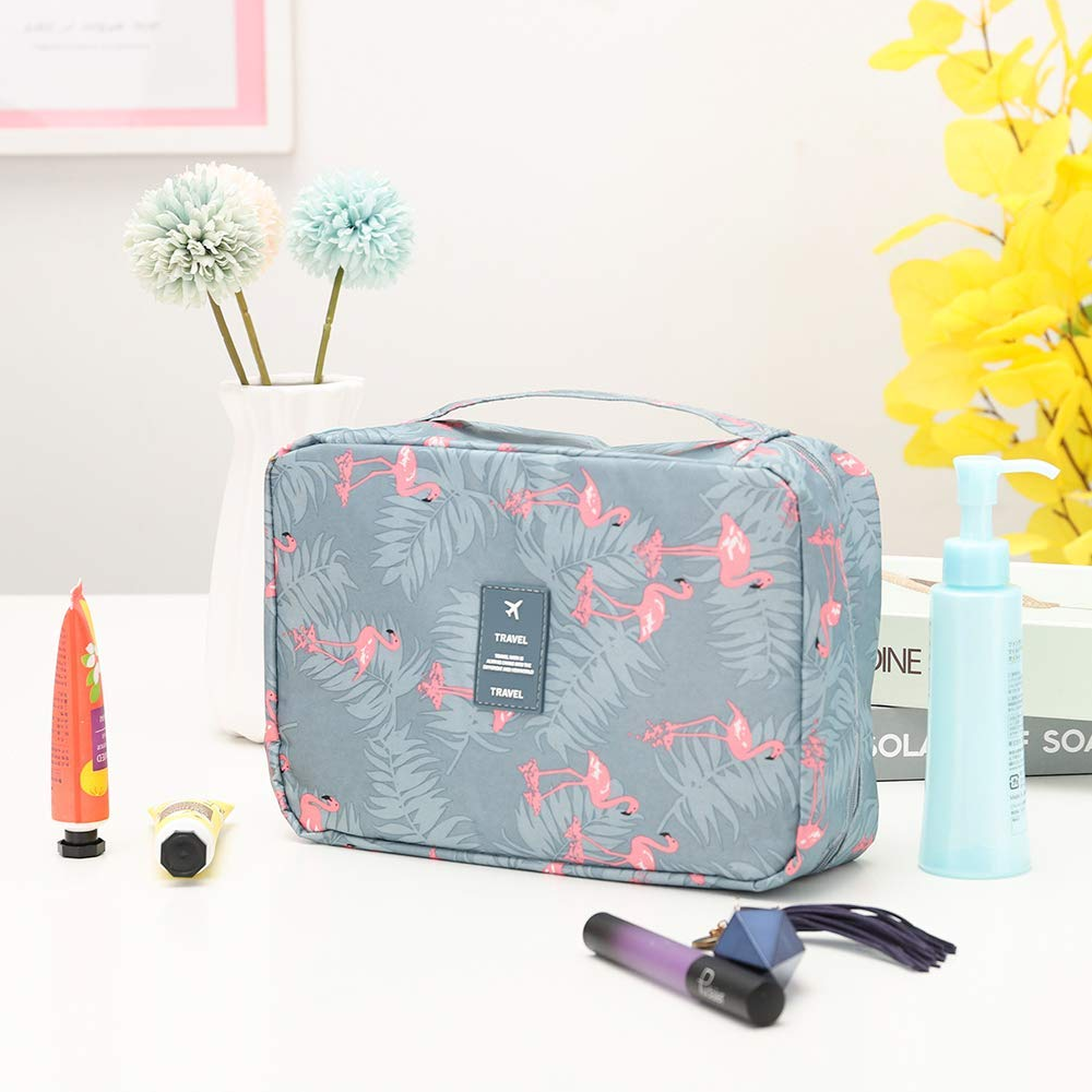 Davy | TravelEase Toiletry Bag | Water-Resistant and Organized | Travel
