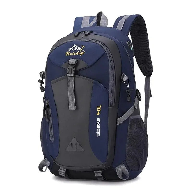 Davy | Waterproof Outdoor Backpack with Laptop Compartment