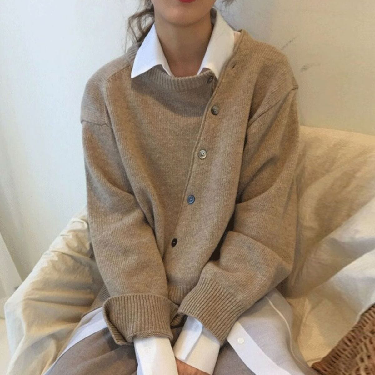 Davy | Women's Asymmetrical Button Cardigan Sweater