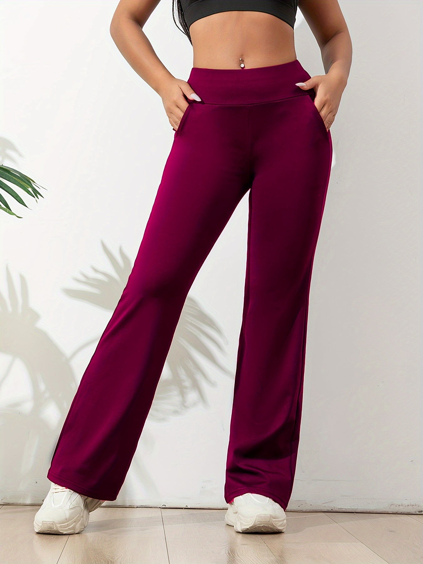 Davy | Women's Flared Yoga Pants with Pockets