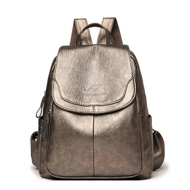 Davy | Women's Leather Backpack with Flap Closure