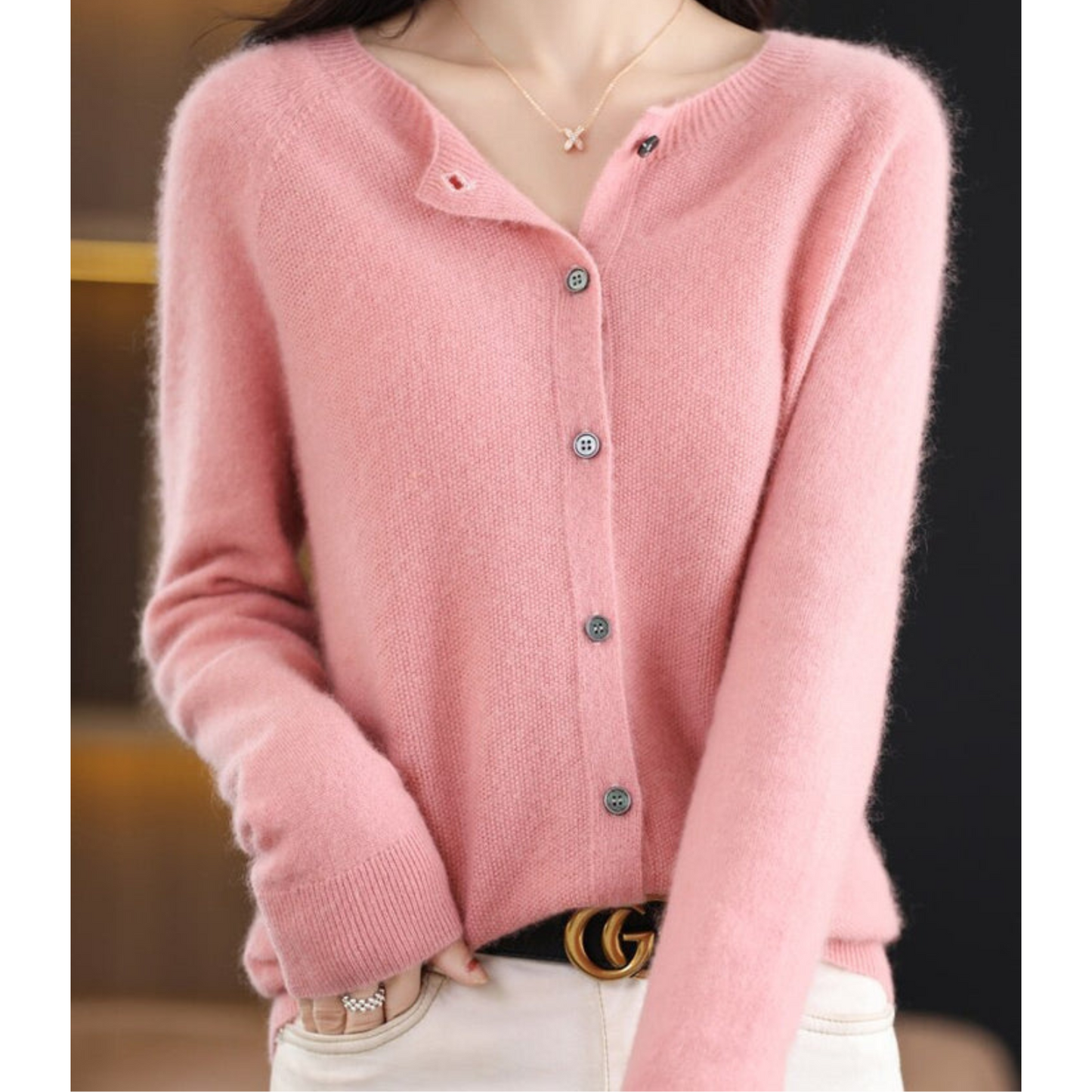 Davy Women's Round Neck Cardigan Sweater