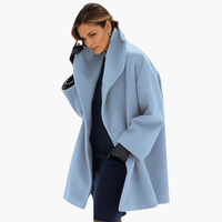 Manteau sculptural à col châle