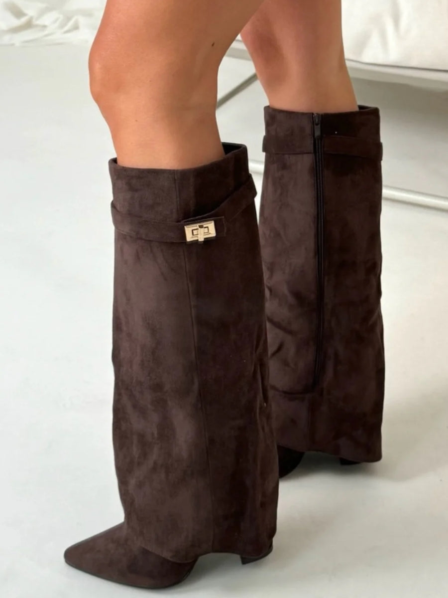 Davy | Women's Shoes in Leather with Metal Details | Everyday