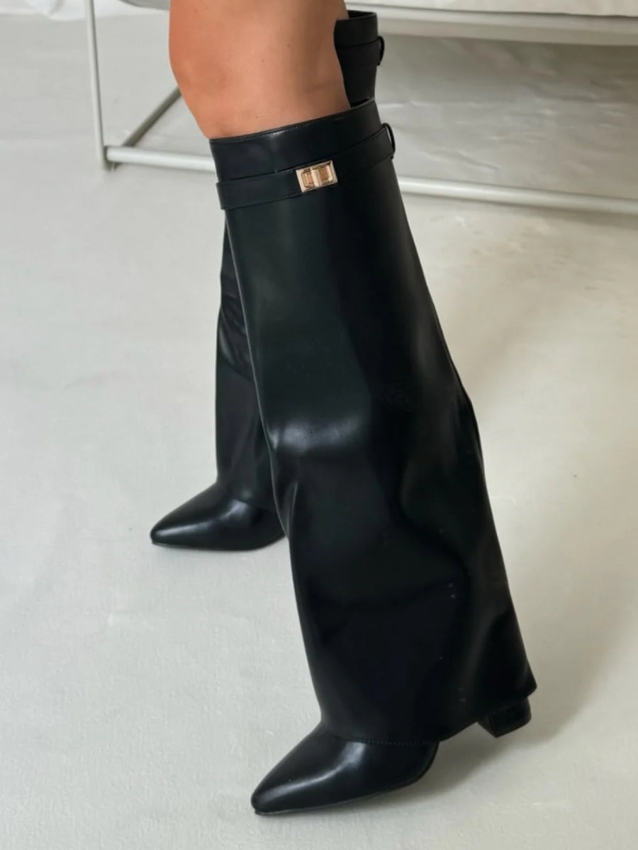 Davy | Women's Shoes in Leather with Metal Details | Everyday