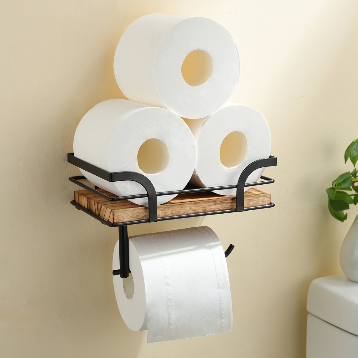 Decorative Iron Wall Rack — Open Silhouette Bathroom Organizer