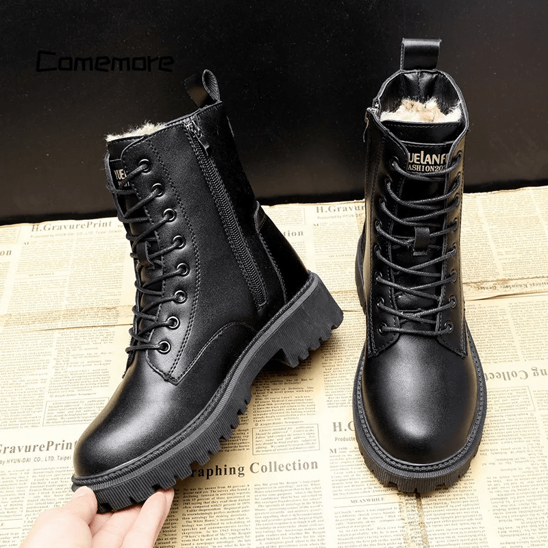 Bottes élégantes en cuir noir pour un confort et un style parfaits