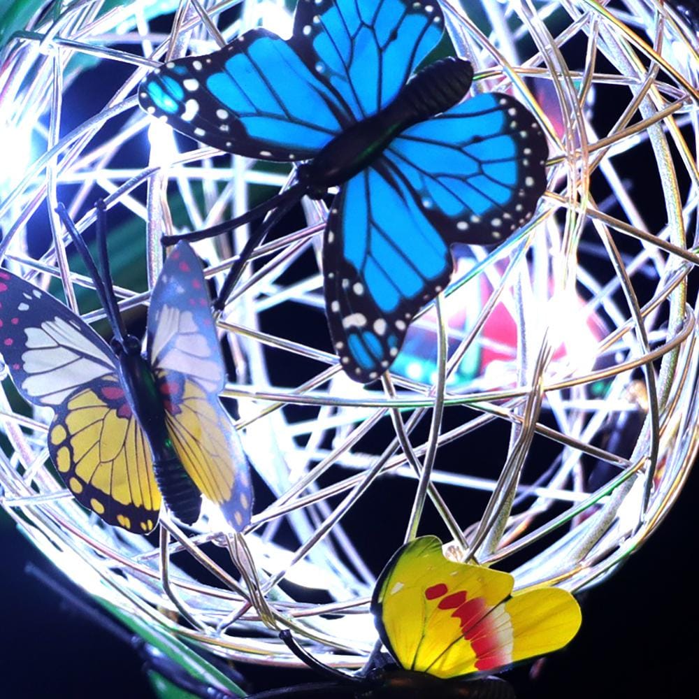 Lampe solaire de jardin enchantée avec des papillons