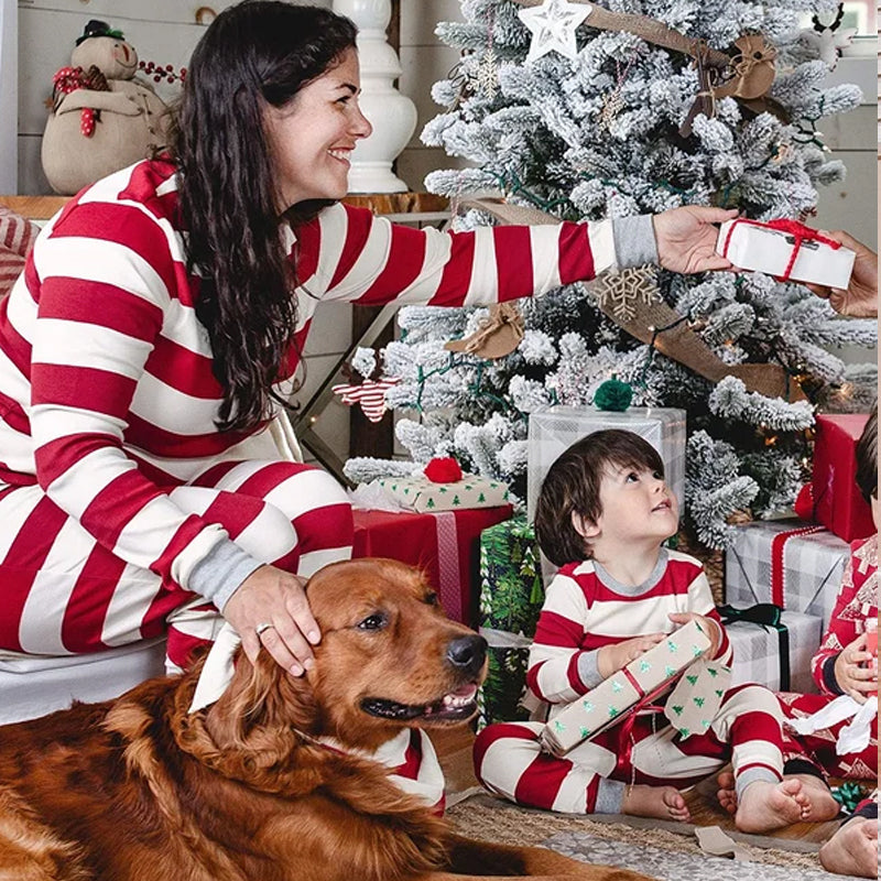 Pyjamas de Noël pour la famille