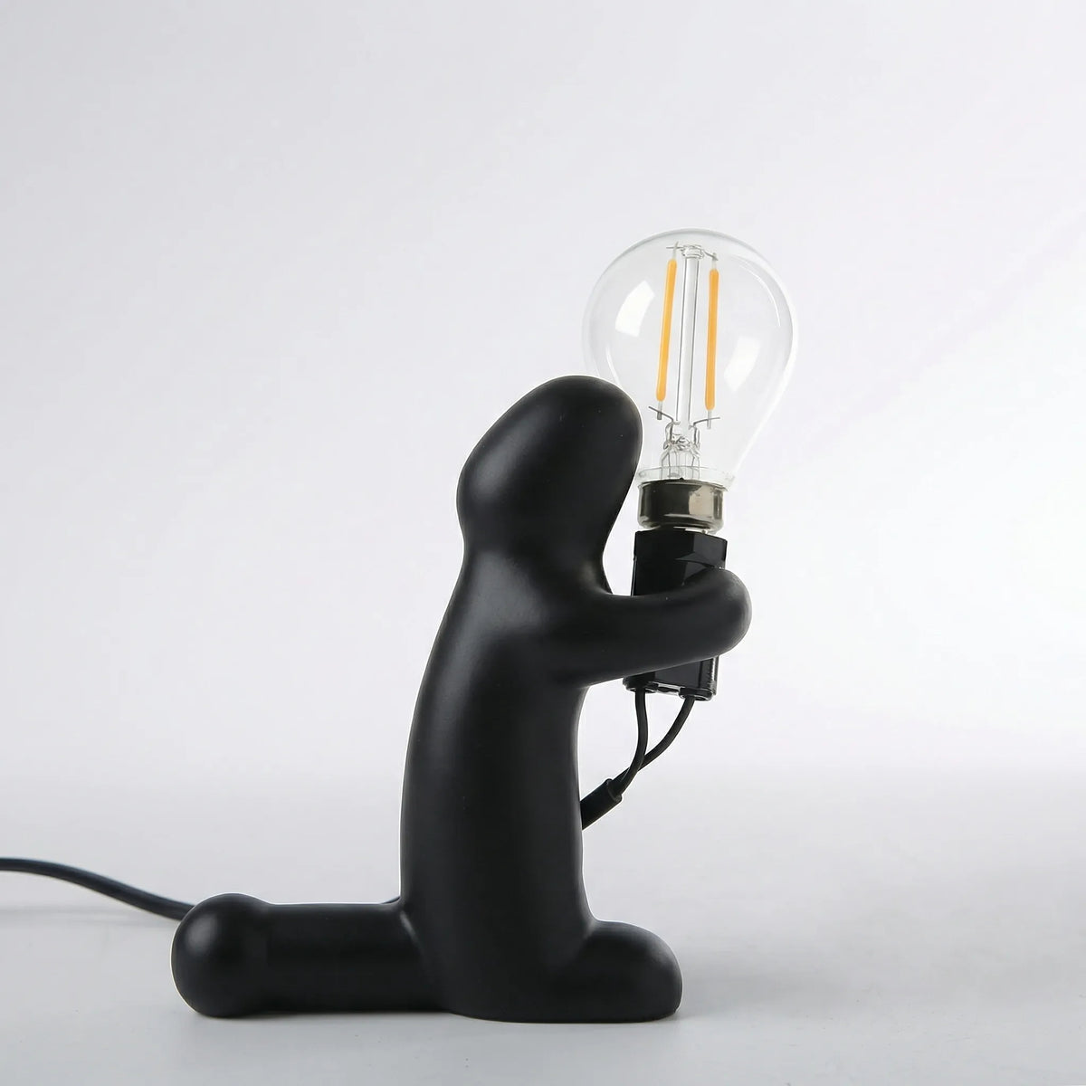 Figurative Mouse-Shaped Table Lamp