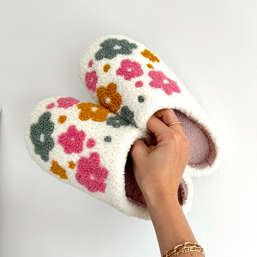 Chaussons fleuris