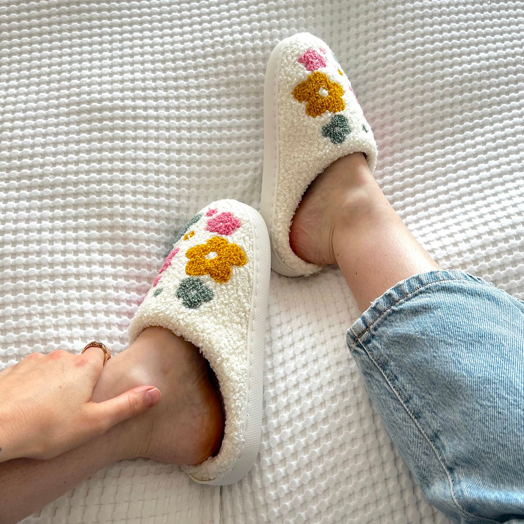 Chaussons fleuris
