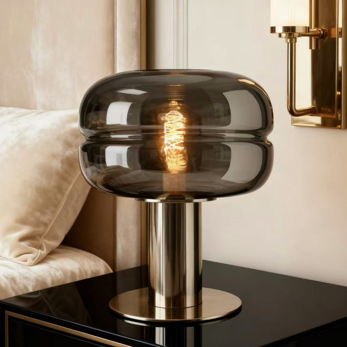 Lampe de table en verre