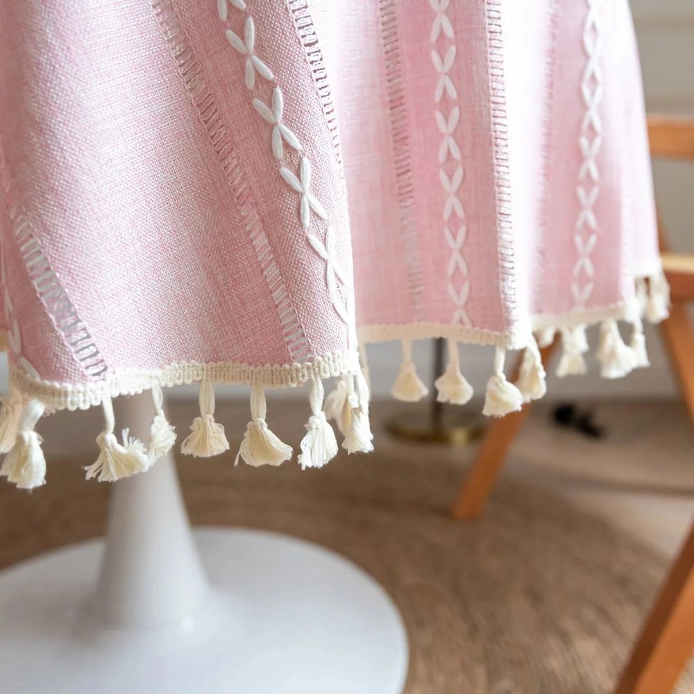 Leaf Embroidered Round Tablecloth