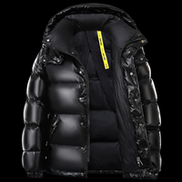 Veste matelassée légère à capuche et manches longues