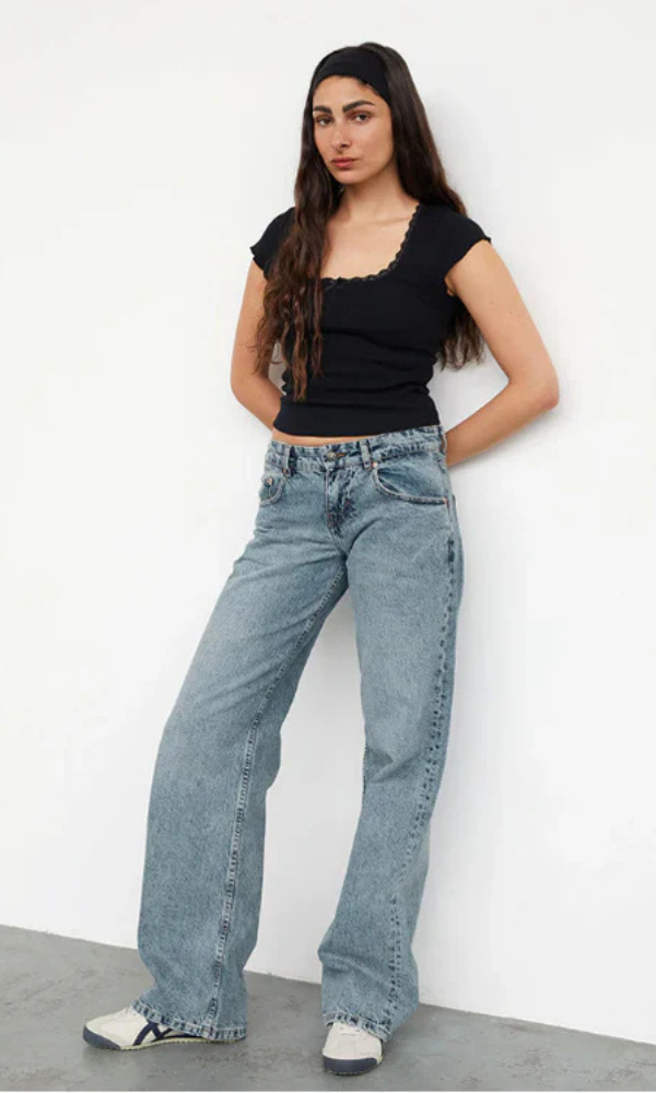 Jean taille basse | Confort et style | Denim tendance
