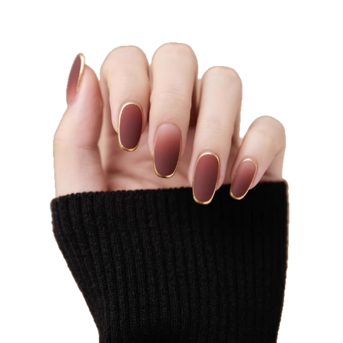 Set d’ongles à coller avec finition mate et bords dorés