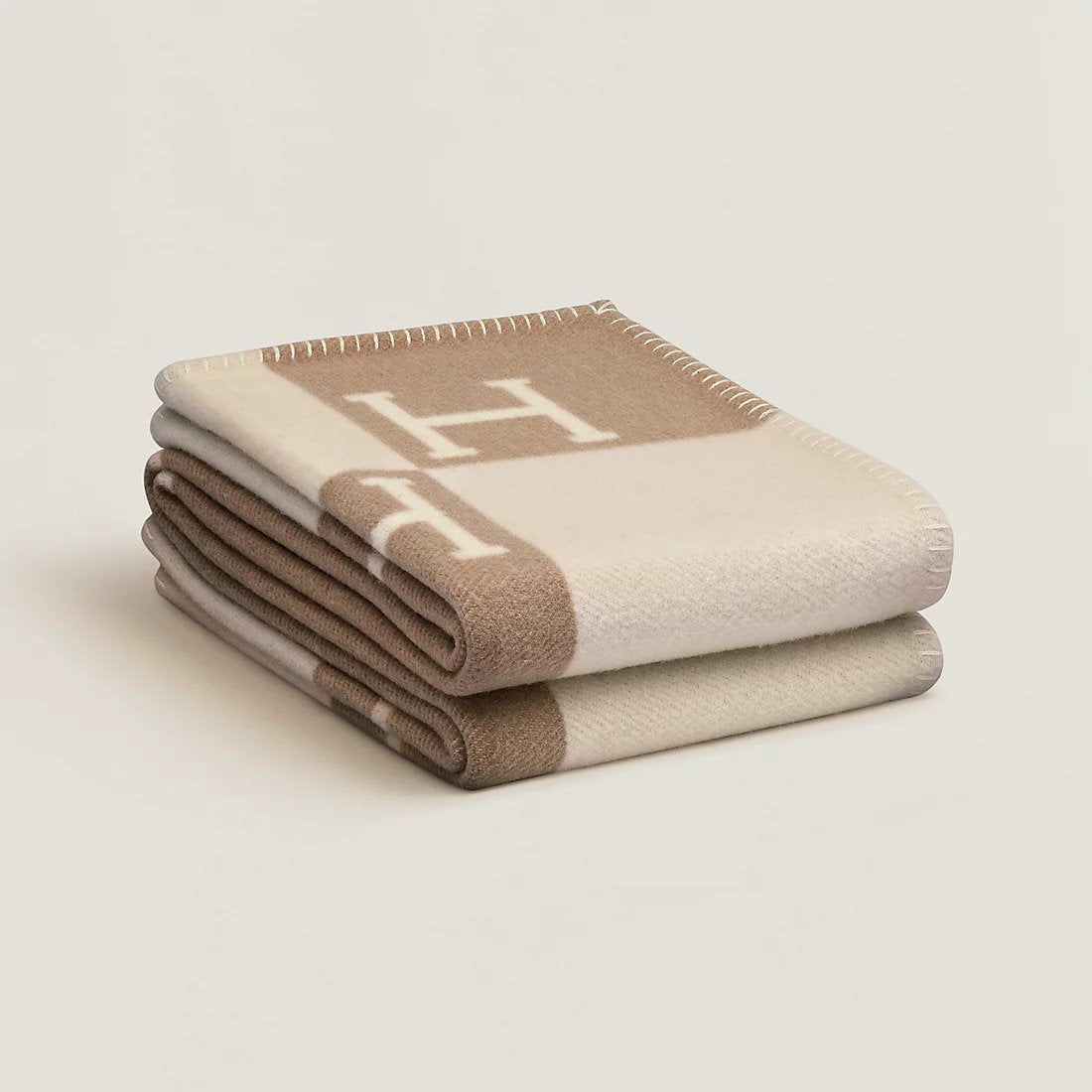 Norvo | Exclusive Cashmere and Gold Wool Blanket