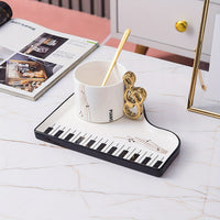 Service Tasse et Soucoupe Piano Notes de Musique avec Plateau