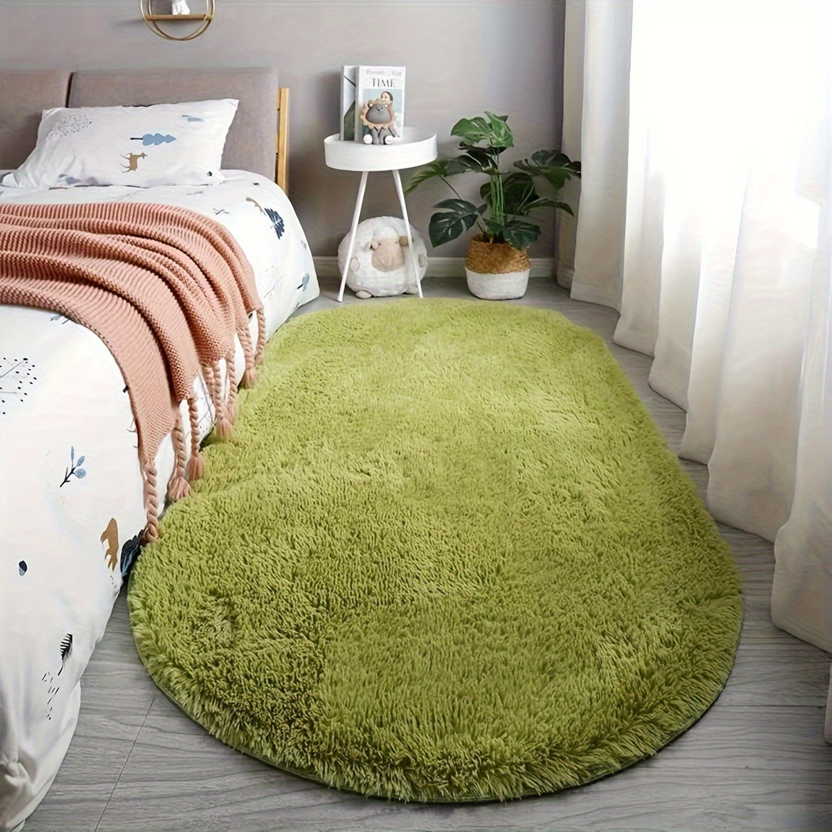 Plush Oval Rug – Soft and Stylish Carpet for Bedroom and Living Room Decor