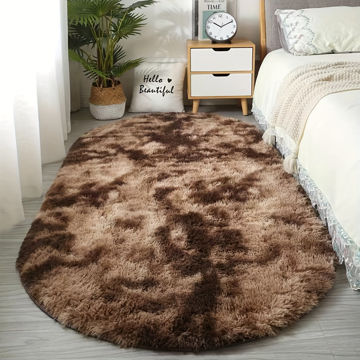 Plush Oval Rug – Soft and Stylish Carpet for Bedroom and Living Room Decor