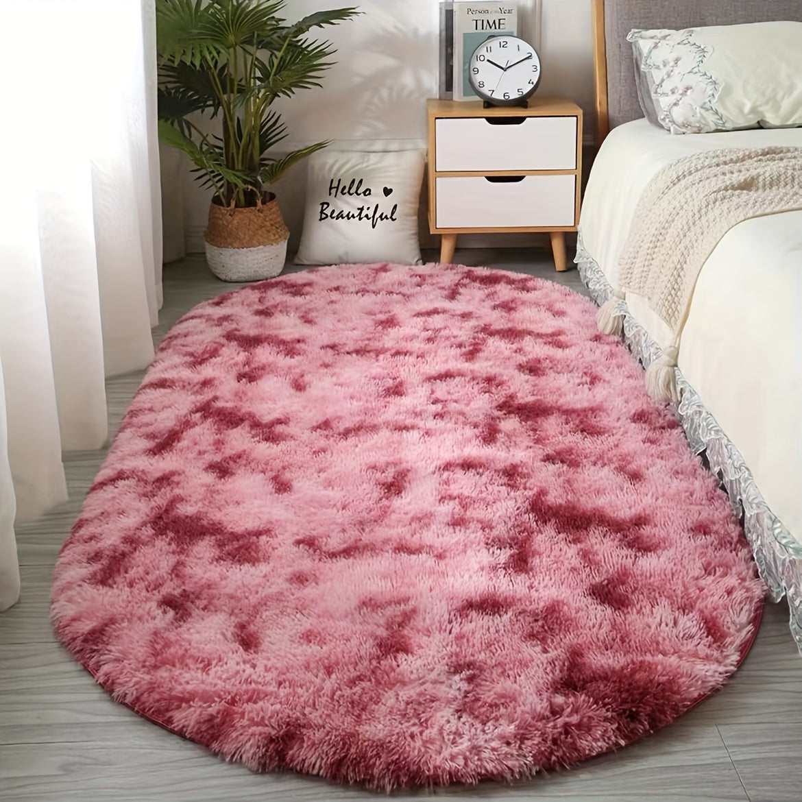 Plush Oval Rug – Soft and Stylish Carpet for Bedroom and Living Room Decor