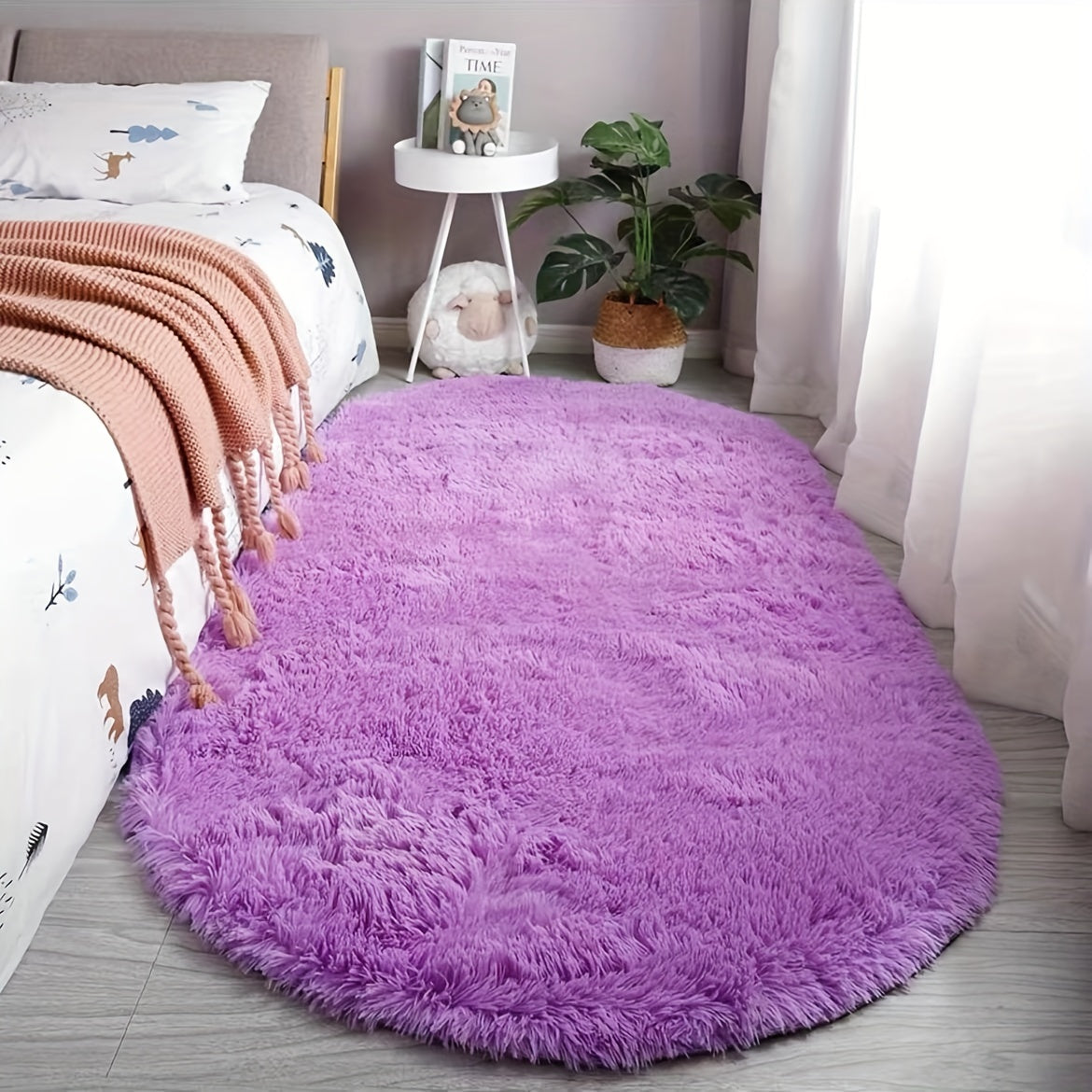 Plush Oval Rug – Soft and Stylish Carpet for Bedroom and Living Room Decor