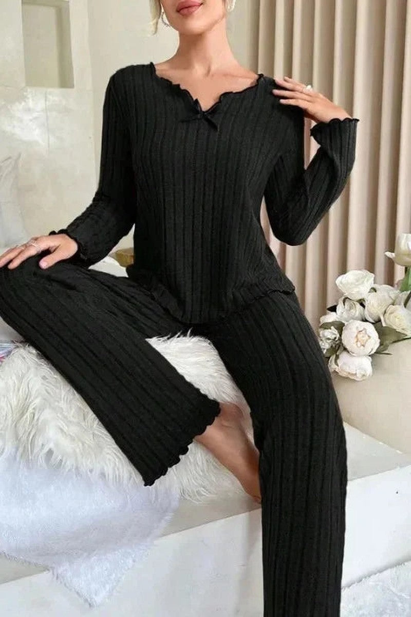 Ribbed Knit Pyjamas with Lettuce Edge