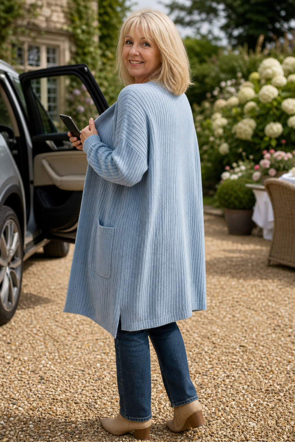 Long cardigan ample en maille côtelée, ouvert sur le devant