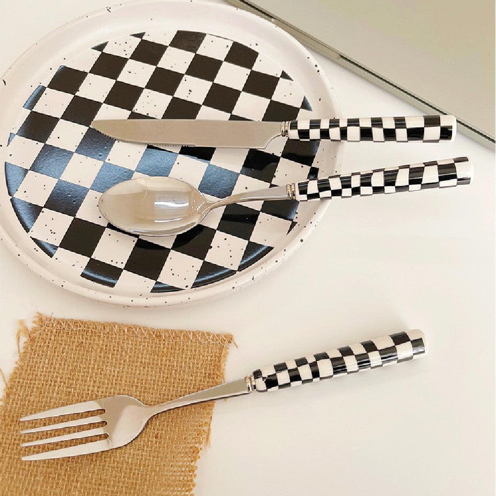 Couverts en acier inoxydable à motif damier